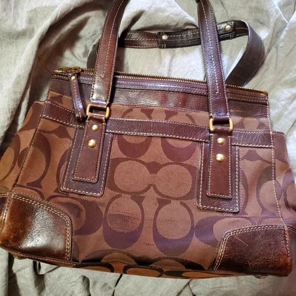 Coach purses - Picture 6 of 8